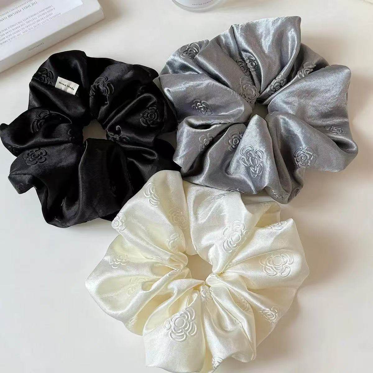 法式气质简约纯色缎面大肠发圈高级发绳丸子时尚头发新款发饰头绳