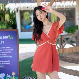 连体显瘦大胸钢托聚拢微胖温泉泳装 泳衣女胖MM保守裙式 大码 新款