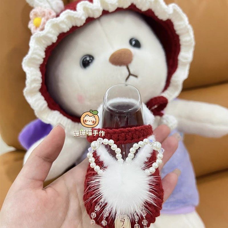 成品兔年宝宝红色鞋帽套装手工毛线钩针编织新生婴儿满月百天礼物