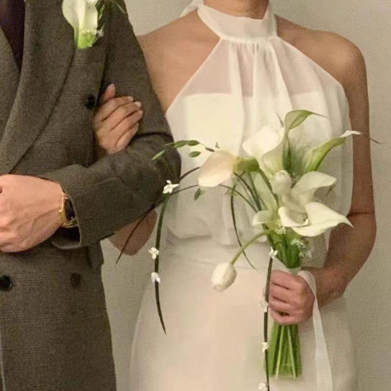 森系秀禾领证结婚摆拍婚纱照摄影道具装饰摆设新娘彷真手捧花