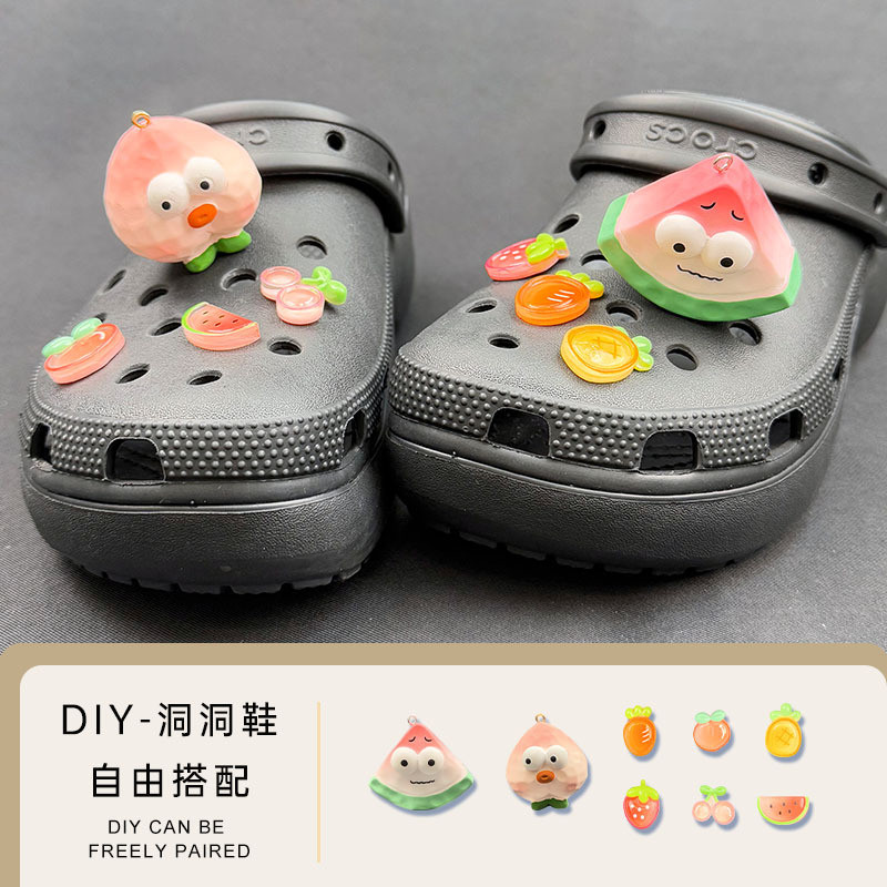 洞洞鞋装饰配件 2025立体果蔬西瓜桃子洞洞鞋花可拆卸卡扣diy厂家