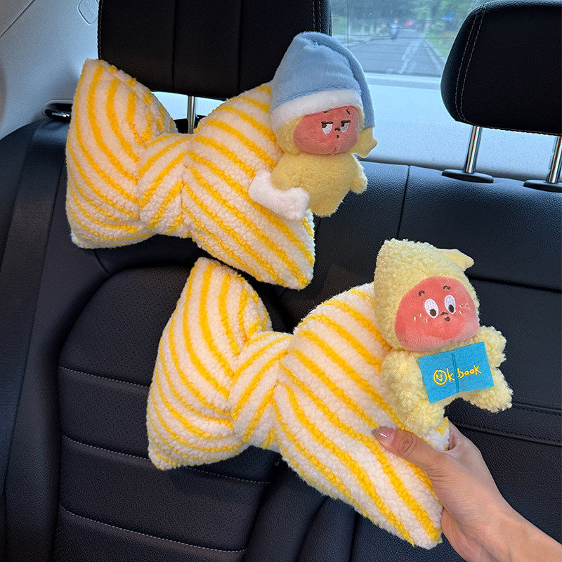 汽车头枕护颈枕车载座椅靠枕车用可爱星星人女士车内枕头腰靠套装