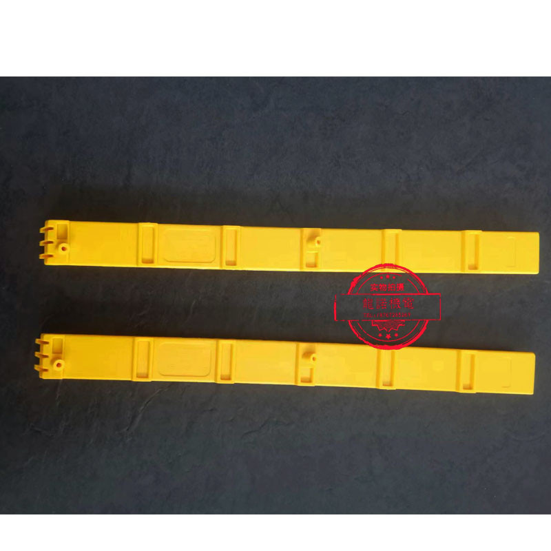 通力扶梯梯级边框DEE2145489/90/91/92/93尼龙黄色边条警示条KONE