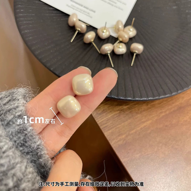 新品925银针小方块珍珠耳钉法式甜美气质轻奢简约设计感大气百搭