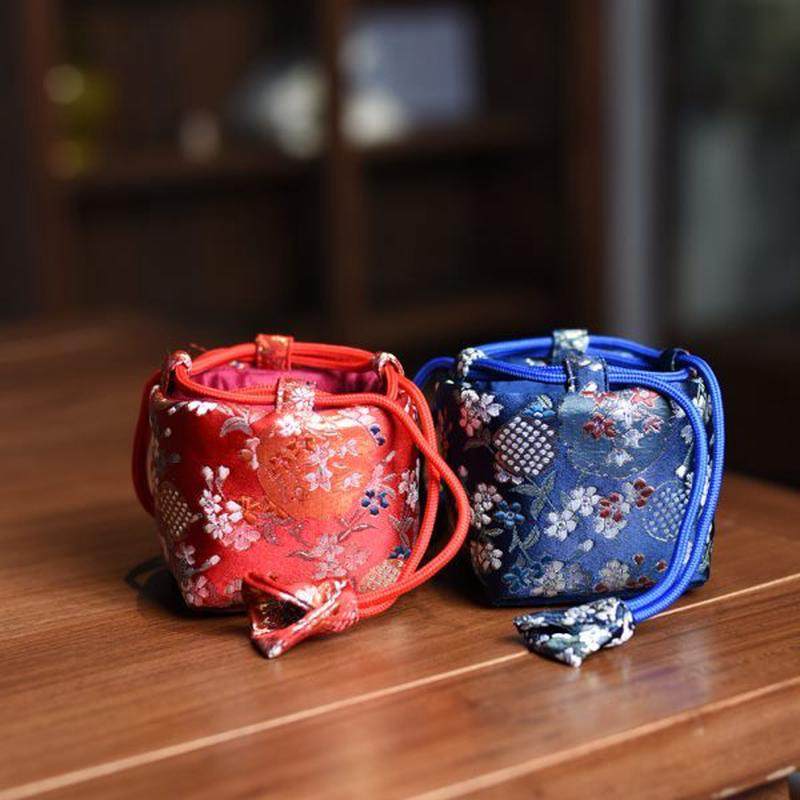 高档珠宝首饰茶杯布包收纳加厚饰品包装袋缎功夫茶具织锦主人杯子,饰品/流行首饰/时尚饰品新,首饰袋,淘宝优惠券,粉丝福利购,淘宝优惠卷
