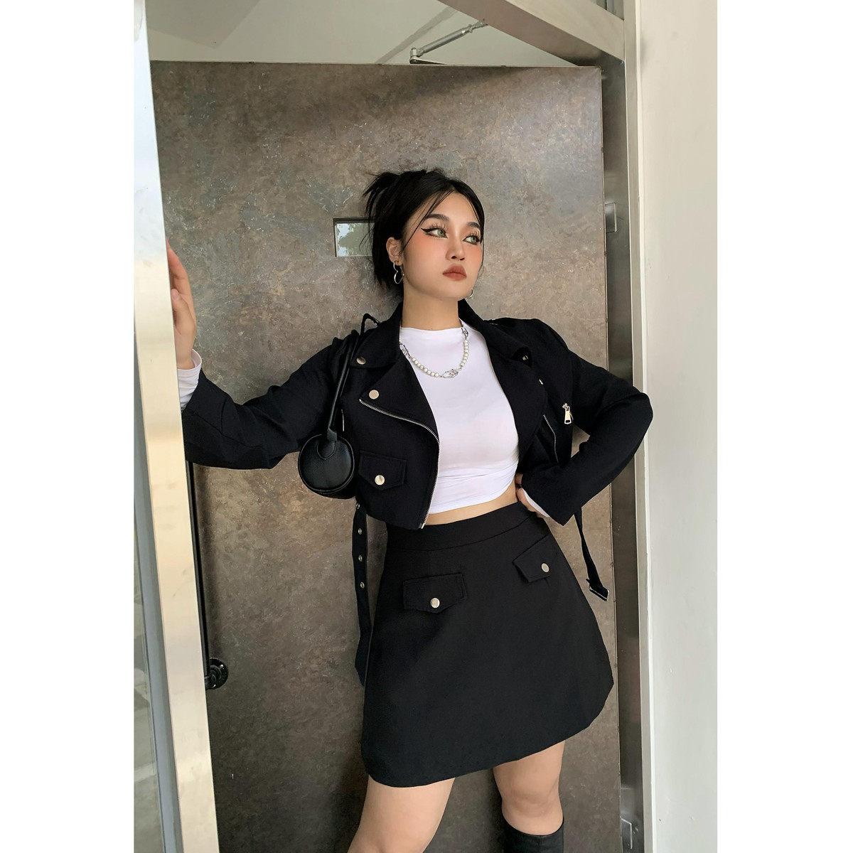 楠哥微胖辣妹套装裙女秋冬大码胖mm显瘦短款机车两件套