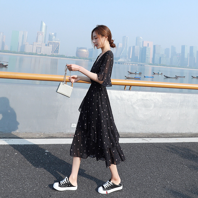 小个子波点黑色碎花雪纺女夏季2025新款显瘦气质a字蛋糕裙