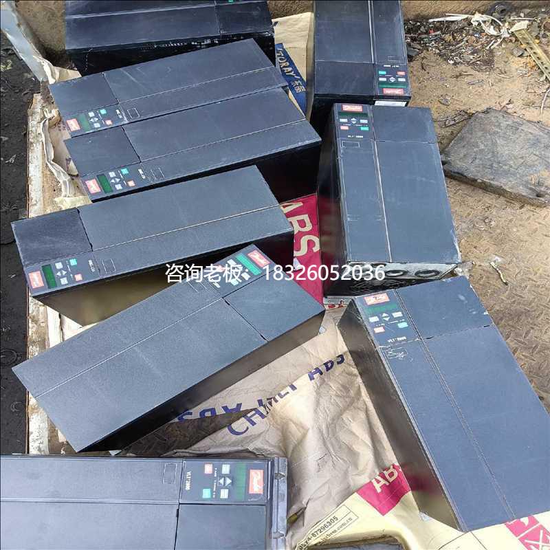拍前询价询价~丹佛斯变频器 2880系列 11KW议价