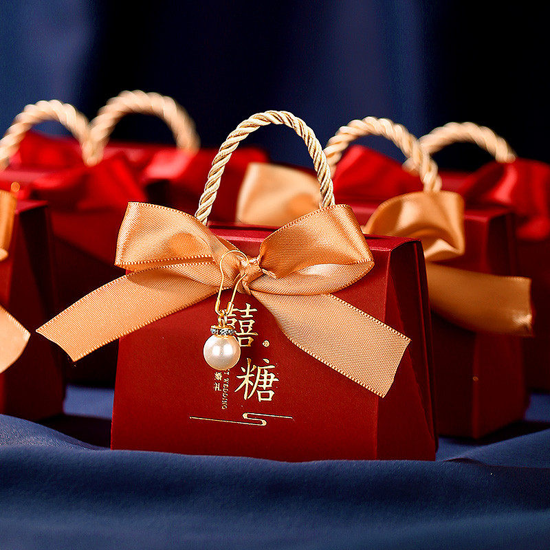 结婚新款手提喜糖盒子婚礼糖果伴手礼盒婚庆喜事回礼订婚创意网红