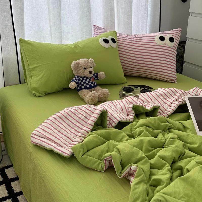 果绿色拼条纹小眼睛毛巾绣水洗棉夏凉被四件套夏季空调被薄被芯2m,床上用品,化纤被,淘宝优惠券,粉丝福利购,淘宝优惠卷