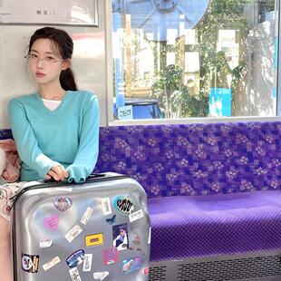 预习秋天 湖水蓝V领套头 纯色宽松显瘦打底衫长袖毛衣