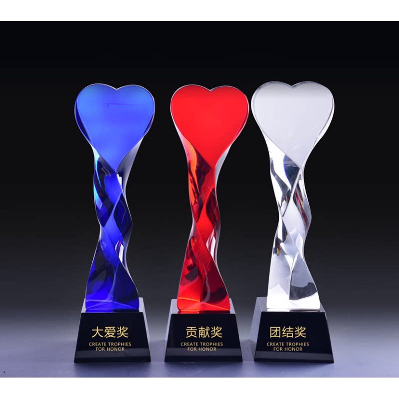 蓝色水晶奖杯定制 公司纪念品企业比赛奖杯定做高档爱心奖杯