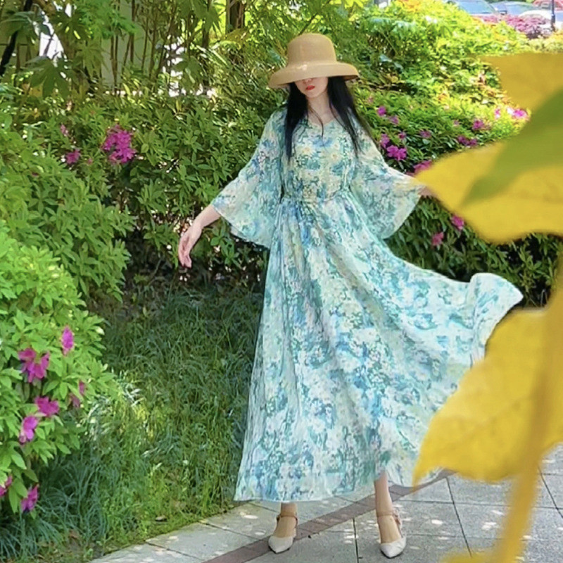 夏季新款雪纺长款碎花胖mm大码宽松显瘦沙滩海边度假