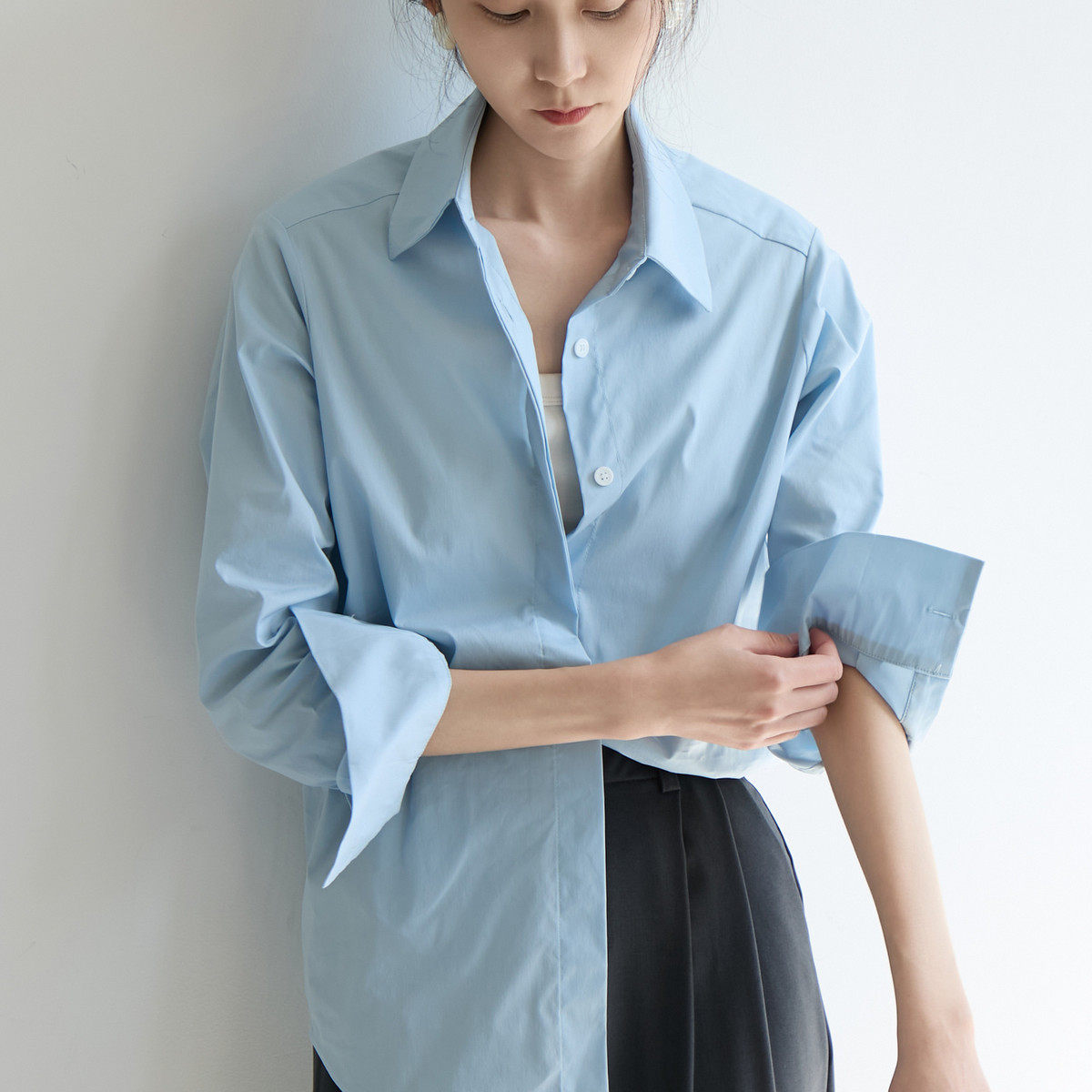 【3/18 20:00 新品】蓝色衬衫女通勤职业春秋款宽松面试衬衣