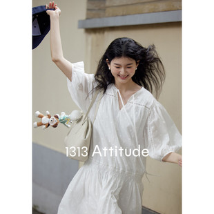 1313法式 温柔浪花白钩花2025夏女镂空度假风半开襟娃娃