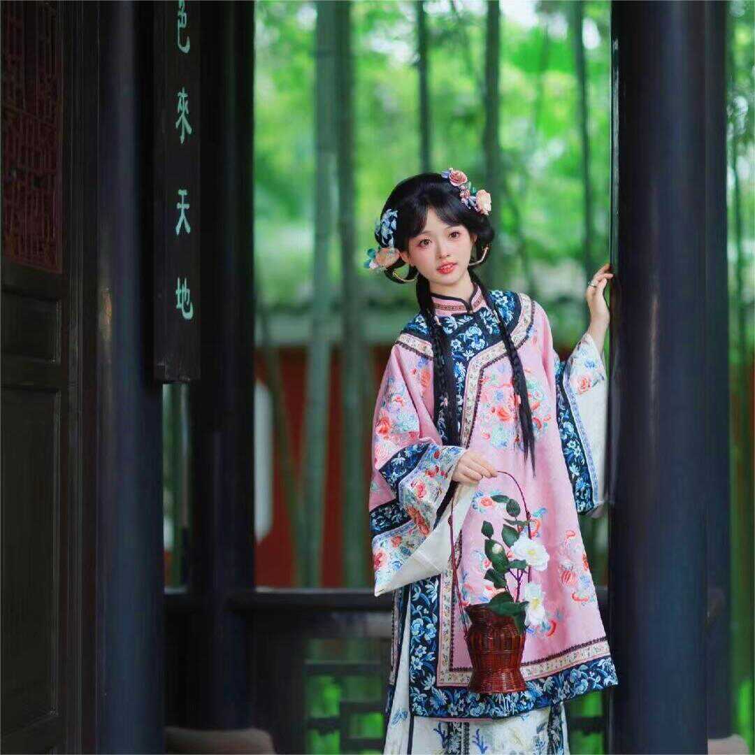 清汉女粉色晚清衣粉色斜襟马面裙成人晋商少奶奶服装
