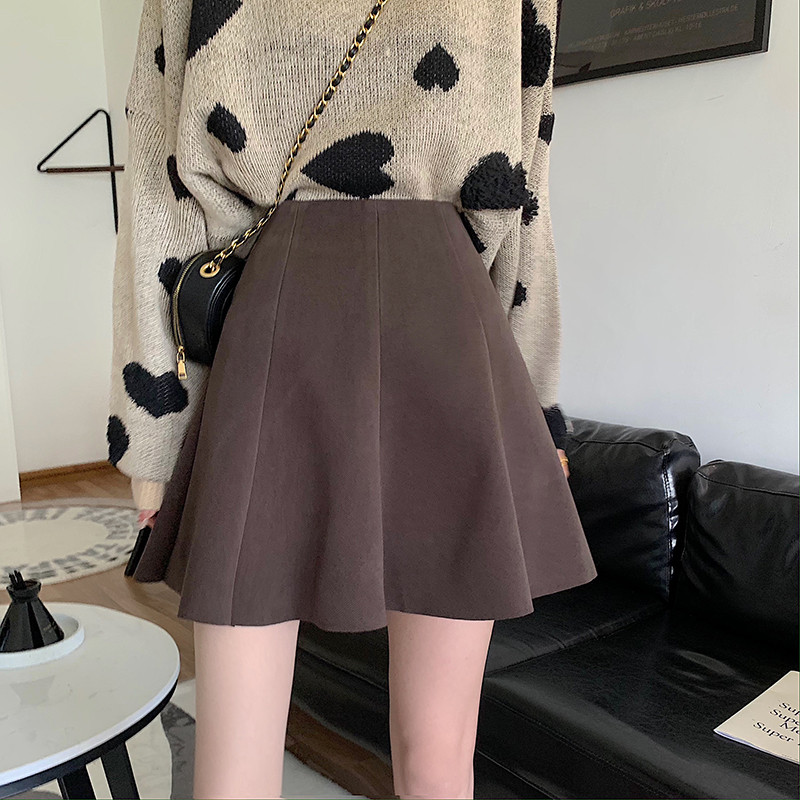 毛呢大码蓬蓬裙女秋冬半裙A字百褶蓬蓬伞裙