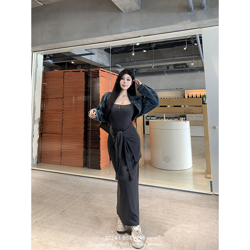 黑泽玄七2025春季新款微胖大码绑带遮肚长女