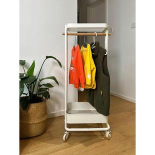 精灵婴儿过夜衣架现代儿童衣架的地板站立卧室简单的家庭门架