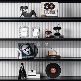 高级感客厅电视柜壁龛摆件轻奢样板间黑胶片室内软装设计师装饰品