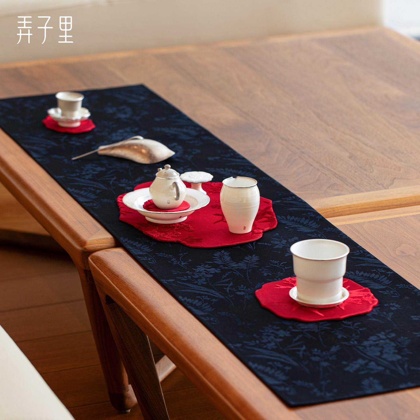 上新 弄子里-茶席 漳绒缎红色梅竹 多款可选 新年款茶席AI图片