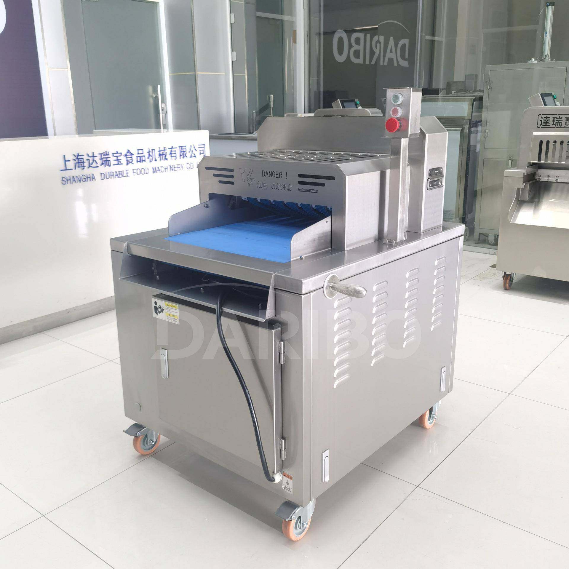 L多功能冻肉二维切块机器 带皮猪肉切丁设备 微冻五花肉切块切片,厨房电器,其他商用厨电,淘宝优惠券,粉丝福利购,淘宝优惠卷