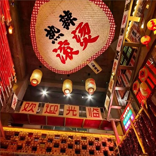 大型网红蒲扇美陈装饰定制