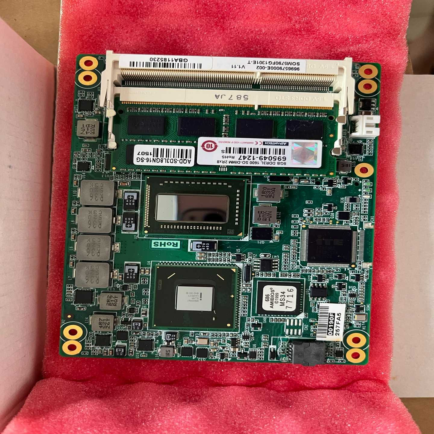 （议价）SOM-5790FG-1301ET嵌入式Type2模