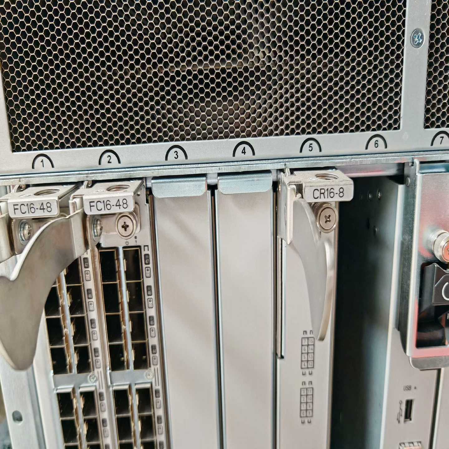 询价~Brocade FC16-48  BR-DCX8510 16