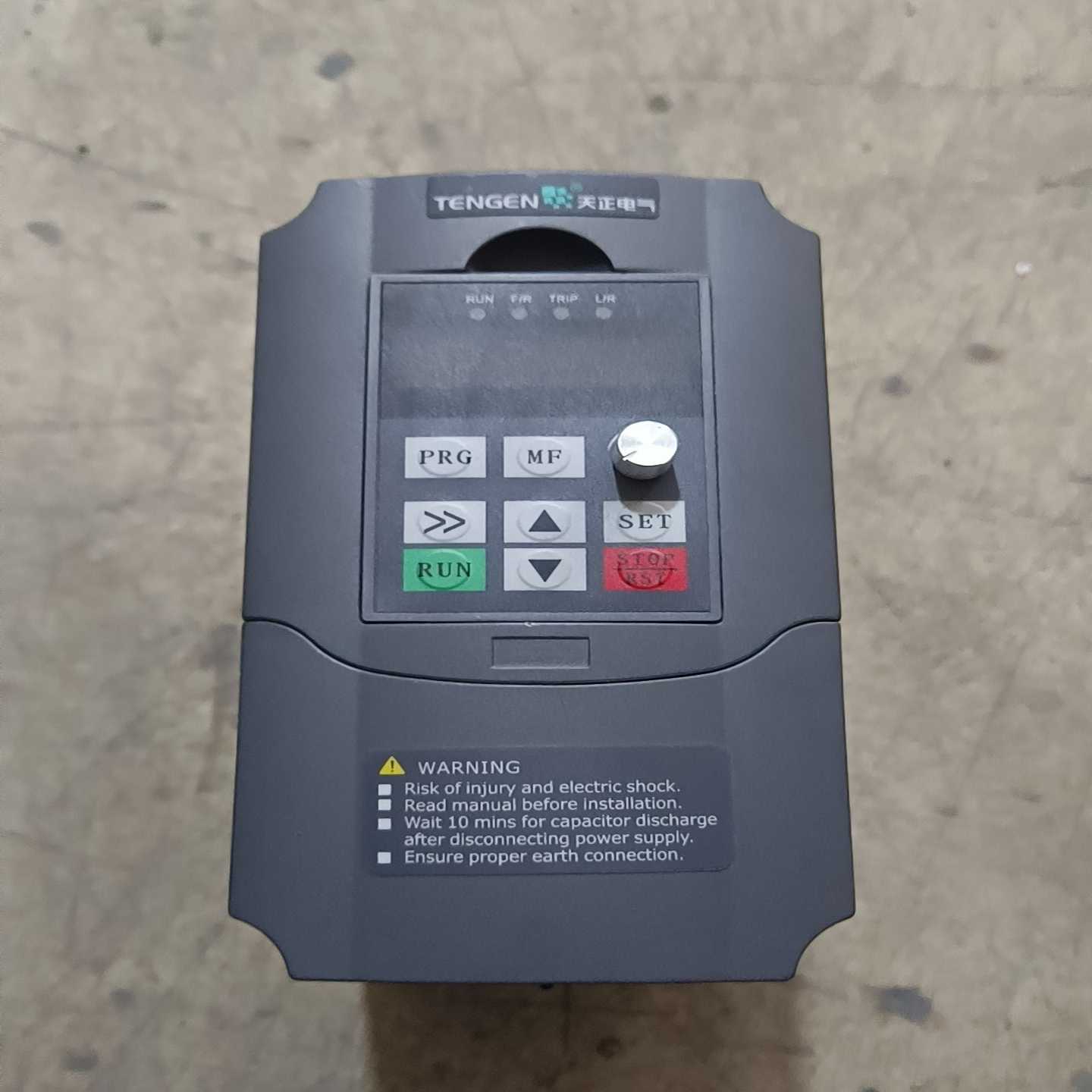 天正变频器，TVFD9-4T15G原装拆机实物图，功能测试正--议价