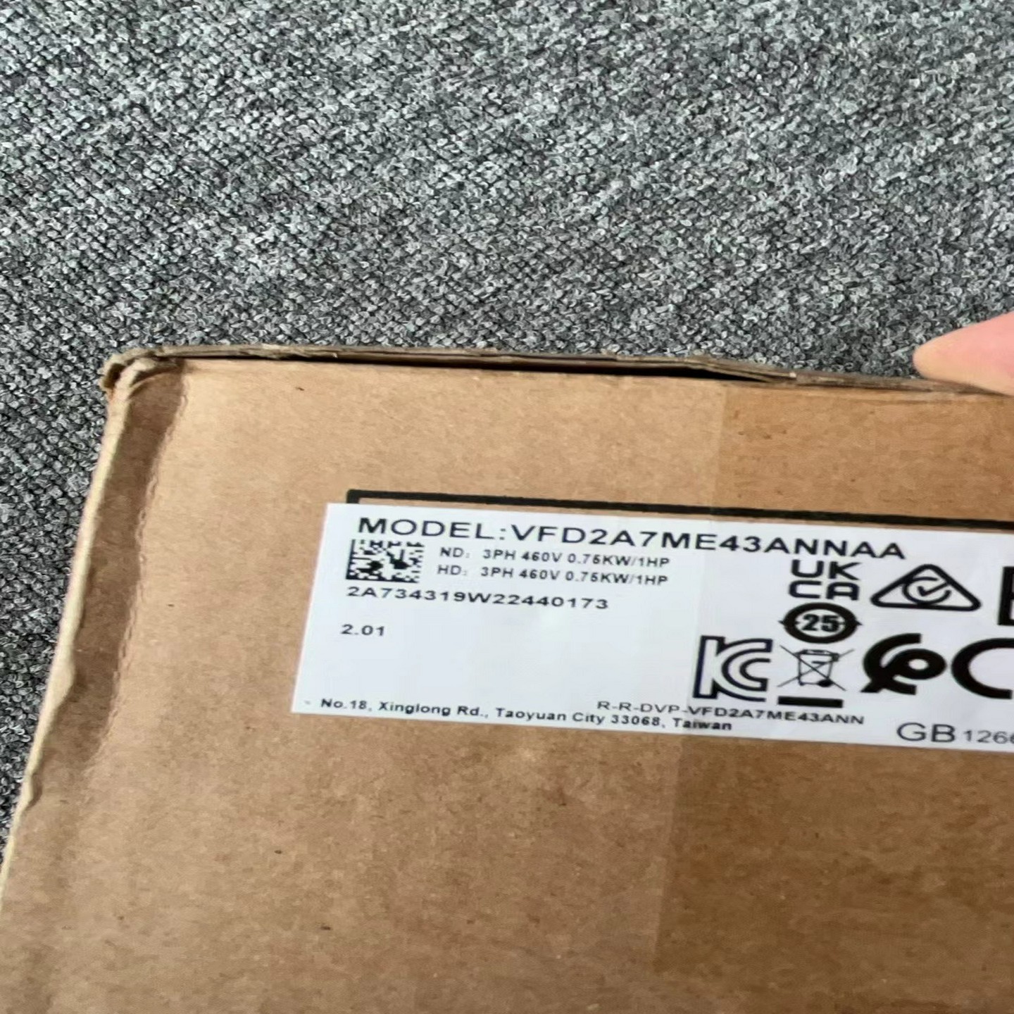 台达变频器VFD2A7ME43ANNAA(胖胖商铺)
