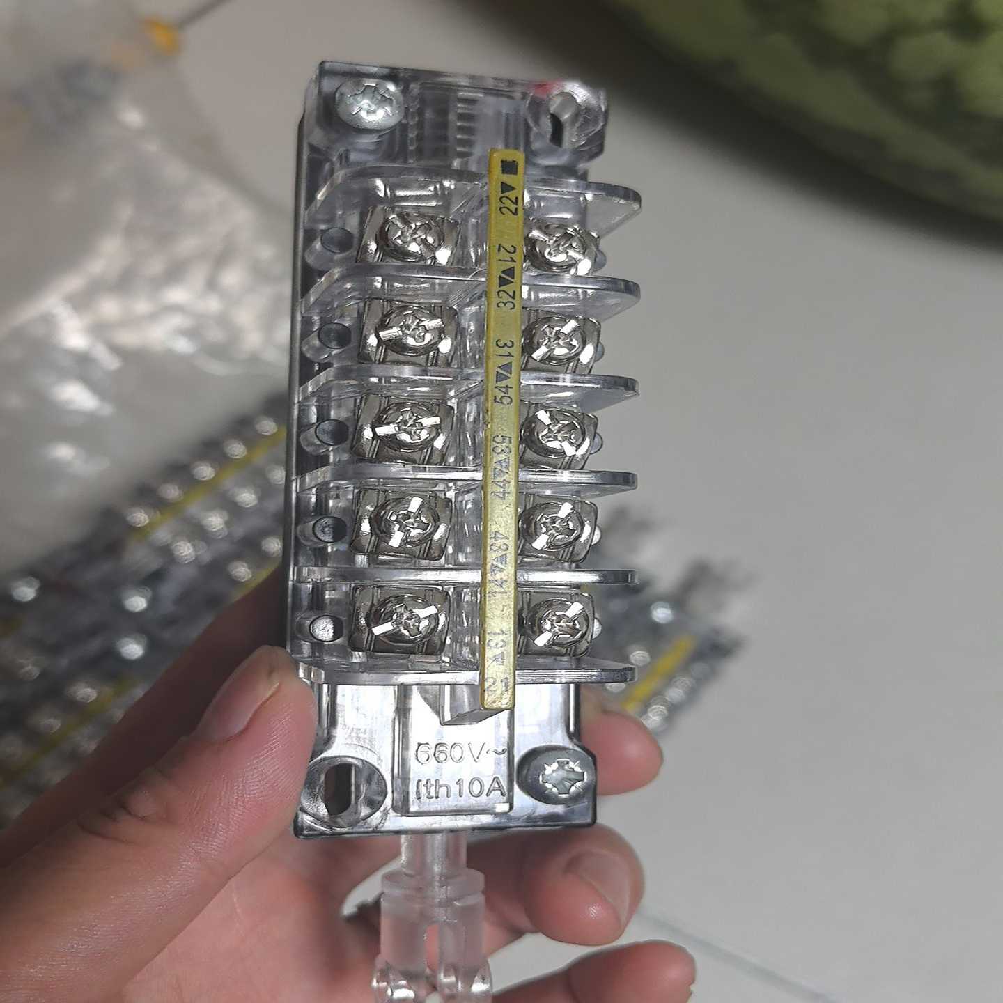 【请询价】全新ABB真空断路器VD4 辅助触点 10个全部价