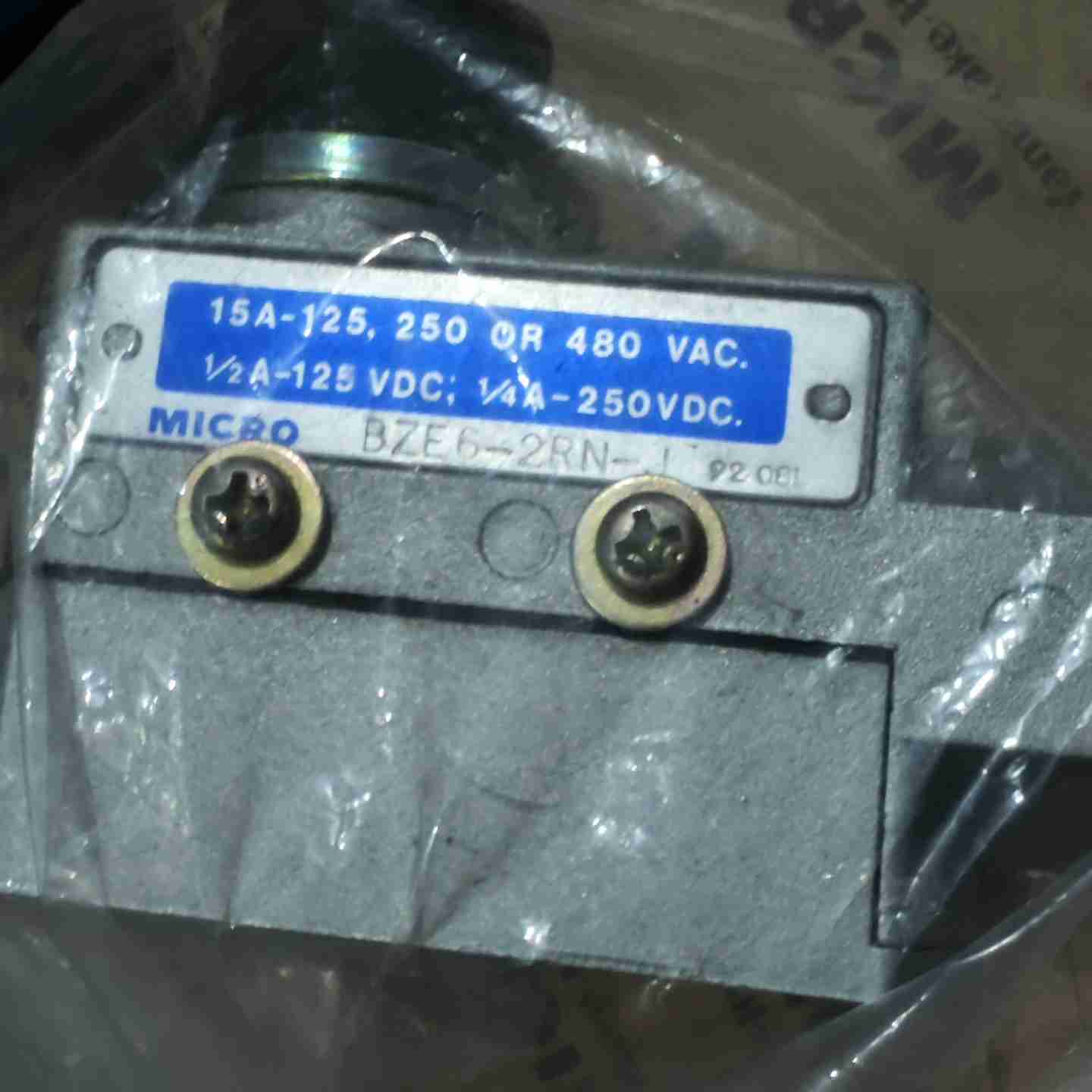 议价-原装正品MICRO限位开关BZE6-2RsN-J，全新库存，支-议价