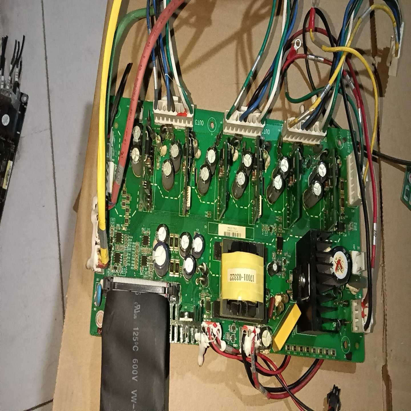 英威腾GD20  75KW驱动板，拆机的功能正常。成色新有需【鑫鑫商