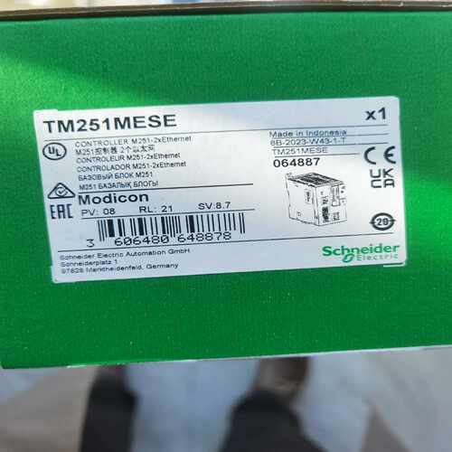 询价~TM251MESE施耐德LC 保内当天发货