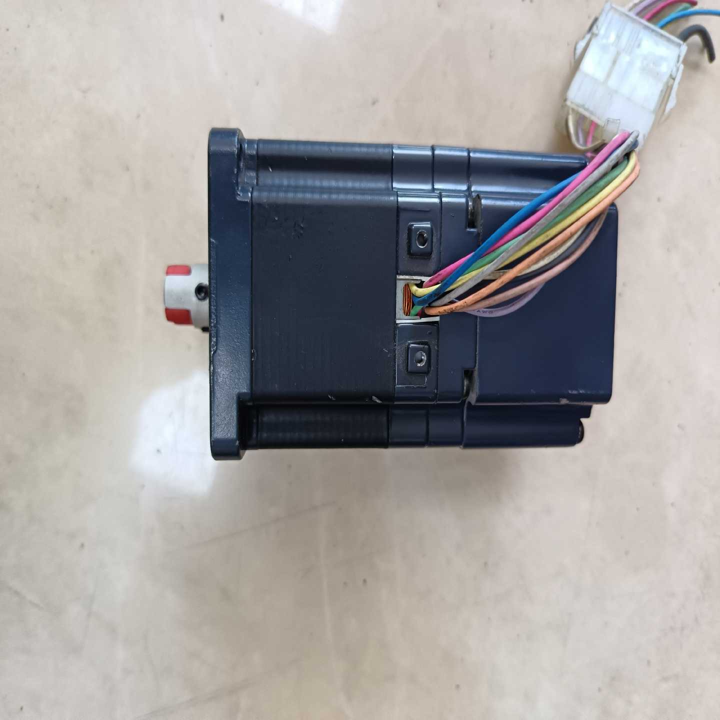 伺服电机。实物如图。不包邮，ASM66MA—B2.--议价商品