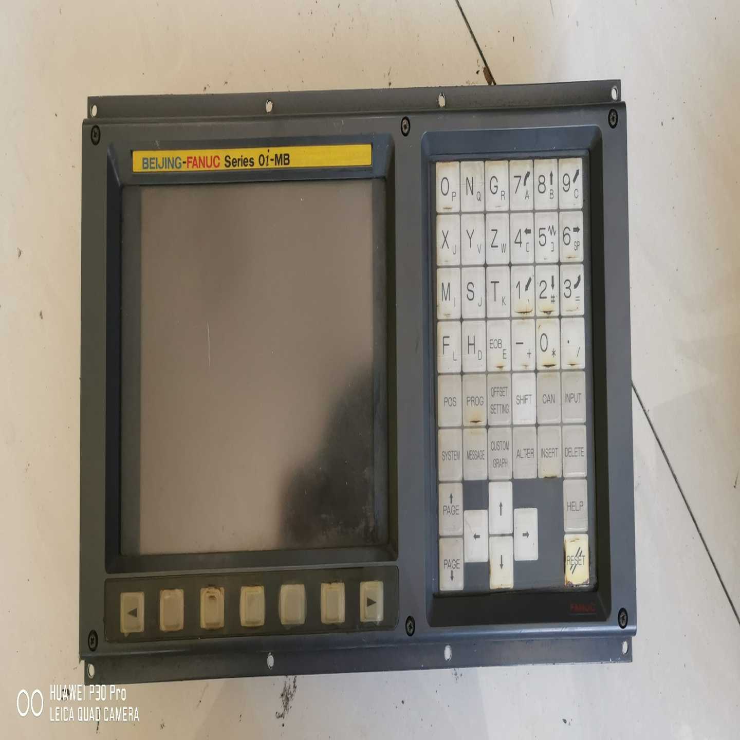发那科oi-mb显示屏A02B-0299-C081，A86L一议价商品