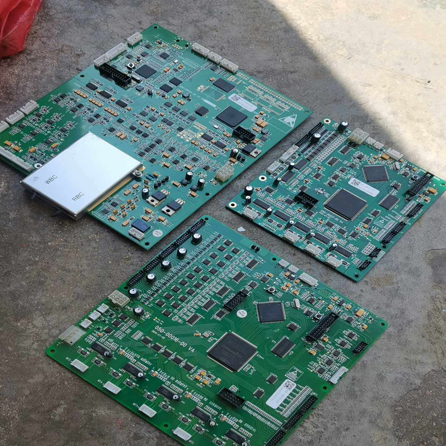 EP2C35F484,EP2C8Q208.主板，三张一套，一~询价