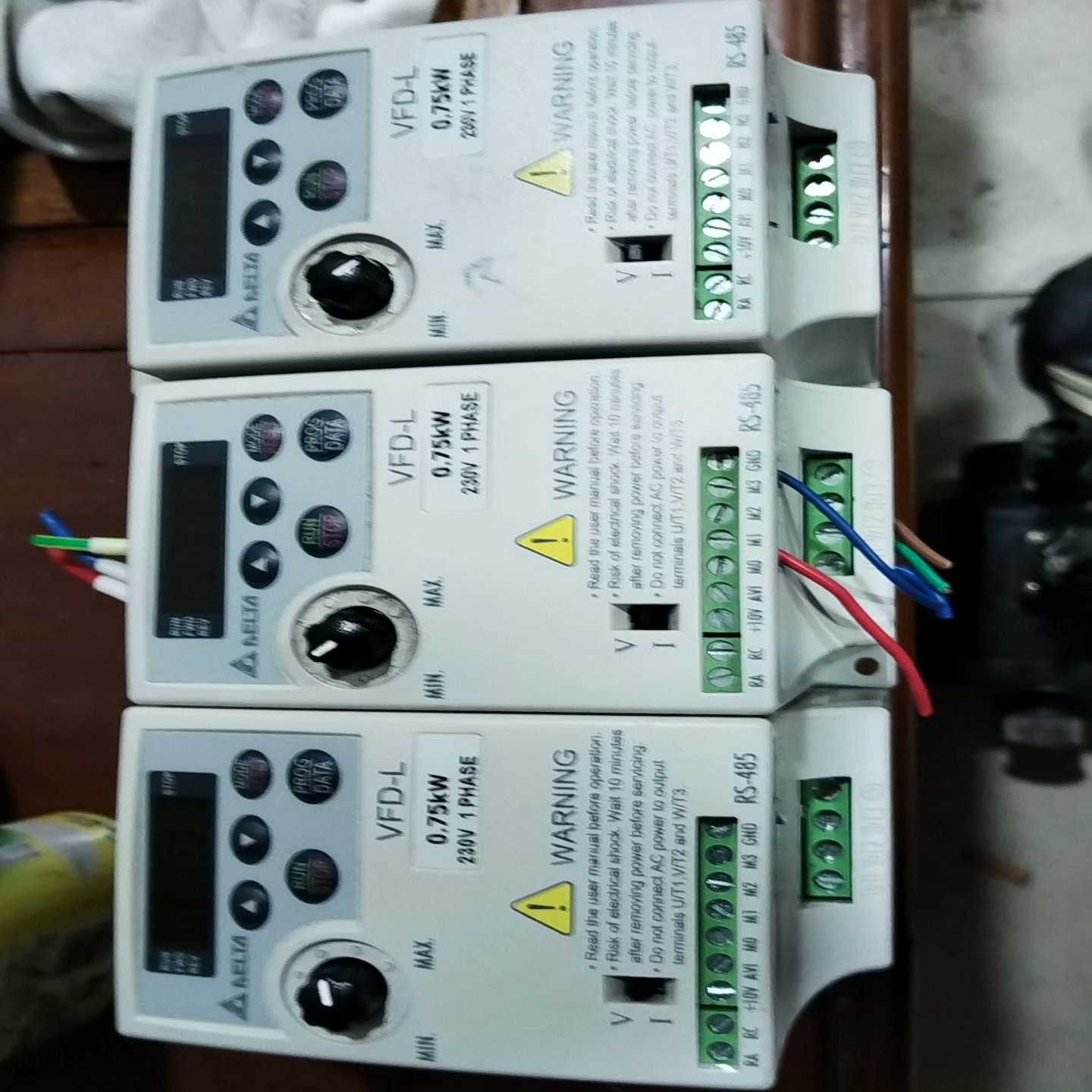 (贝贝商铺)台达变频器型号:VFD007L21A0.75KW