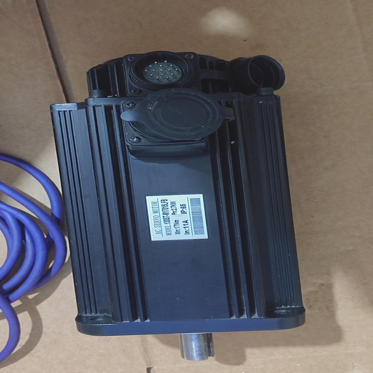 未安装使用130ST-M17015，17牛米，1500转，和（佳毅工控）