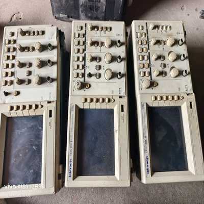 询价~Tektronix 泰克TDS1001B有3个，