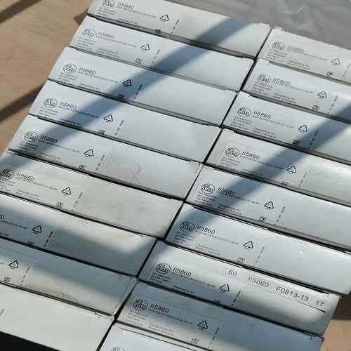 II5860易福门IFM电感式接近开关传感器 库~询价