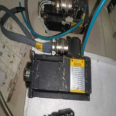 询价~BALDOR宝德电机W115/0133，功能没问题，成色有点