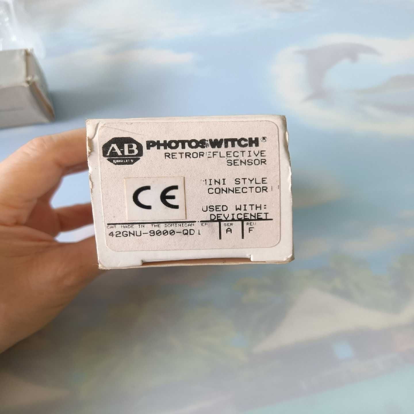 询价~42GNU-9000-QD1 AB光电开关，。