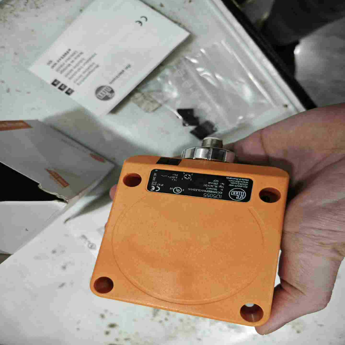 (询价)新华电源XPR-150-A-2402带包装