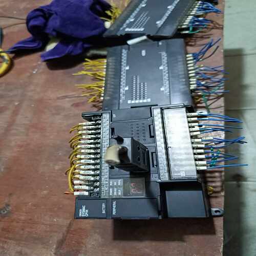 CP1H-X40DT-D 主机带扩展器40EDR（3个~询价
