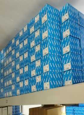 WTB4S-3N1361到货500个1042046原拍前询价