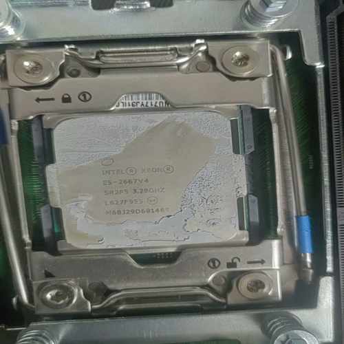 E5-2667V4 CPU 还在机器上，4颗 的联系~询价