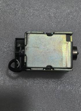 配件ABB欠压脱扣器YU-1SDA073700R1 UVR-1SDA063552R1 议价