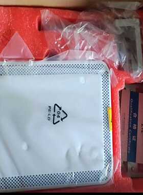 出售中兴R8139 M182326D 全新原包 有需要的老板